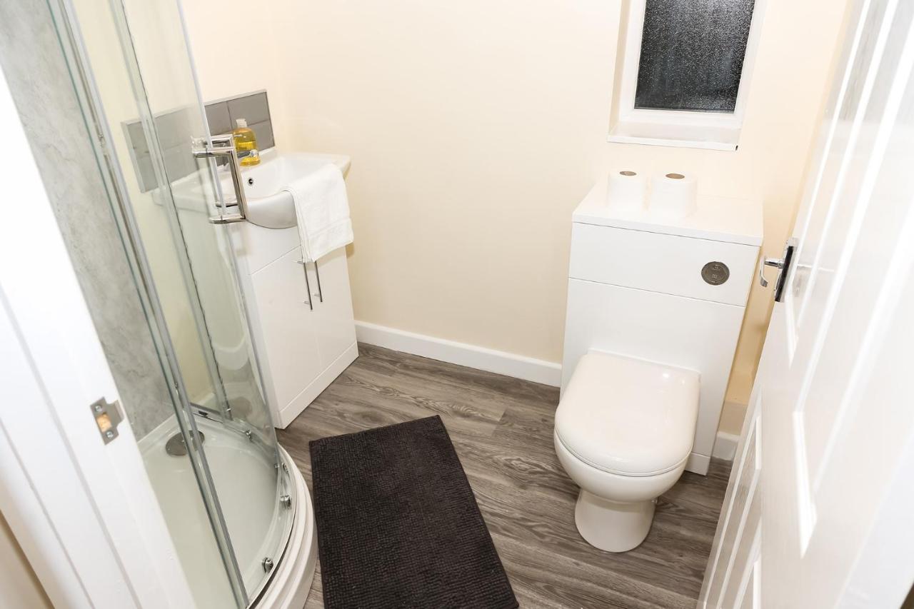 Alexander Apartments Rooms 1 Съндърланд Екстериор снимка